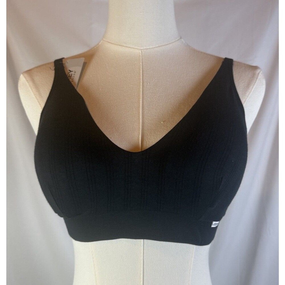 Jockey Generation Women’s Sports Bra Size Large Color Black